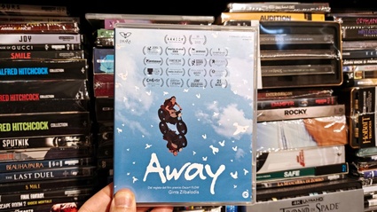 Away in 2K: viaggio muto tra visione autoriale e confini creativi