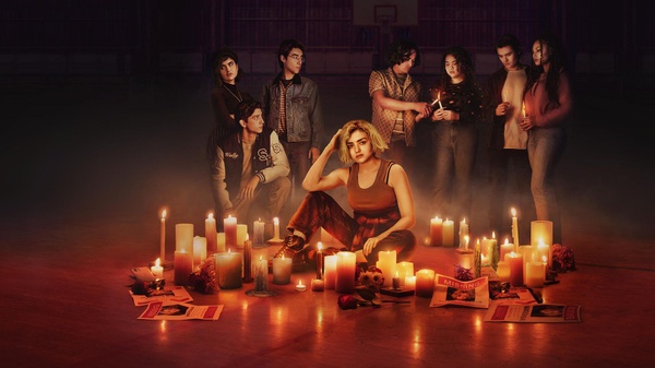 School Spirits: una teenager a caccia del proprio assassino