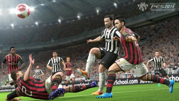Disponibile il nuovo data-pack di PES 2014