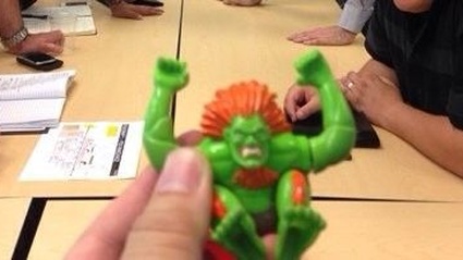 Yoshinori Ono Twitta dagli uffici di Sony