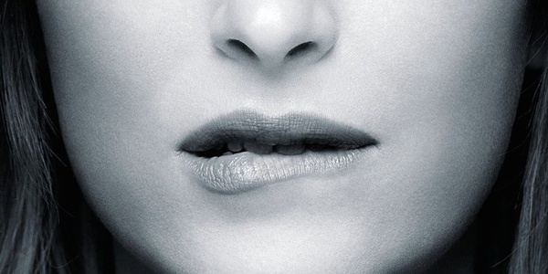 Due nuovi poster per Cinquanta Sfumature di Grigio