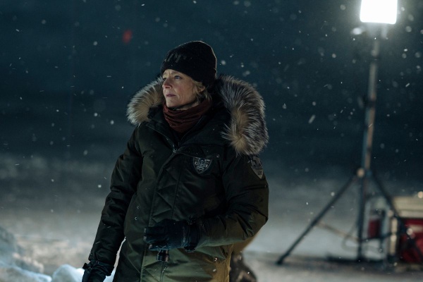 True Detective: Night Country, la storia vera, i legami con la stagione 1, l'analisi dell'episodio 2