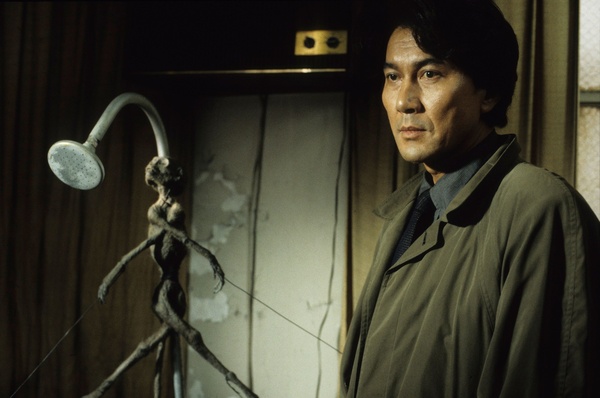 Cure arriva nelle sale dopo quasi 30 anni d’attesa, ma rimane inquietante e strepitoso come il primo giorno