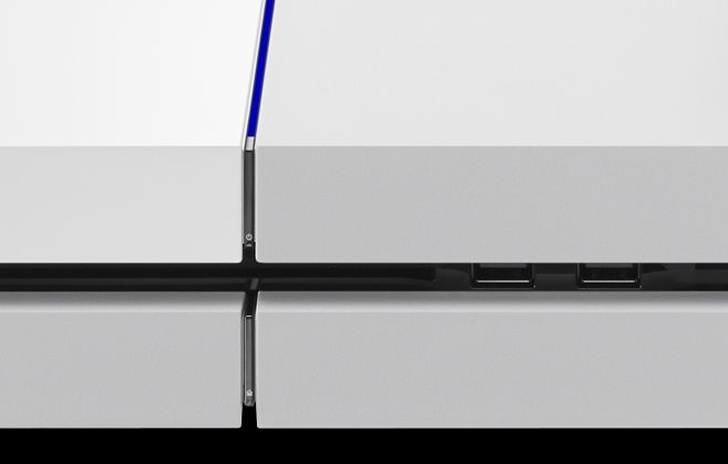 La PS4 si veste di bianco