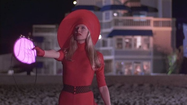 Intelligent Life - Una storia d