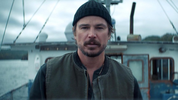 Below: Josh Hartnett Faces the Unknown in Netflix Teaser