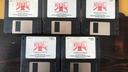 John Romero mette in vendita la sua copia di Doom 2