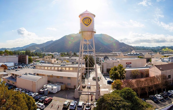 Anche Warner Bros cede al fascino dei gameasaservice