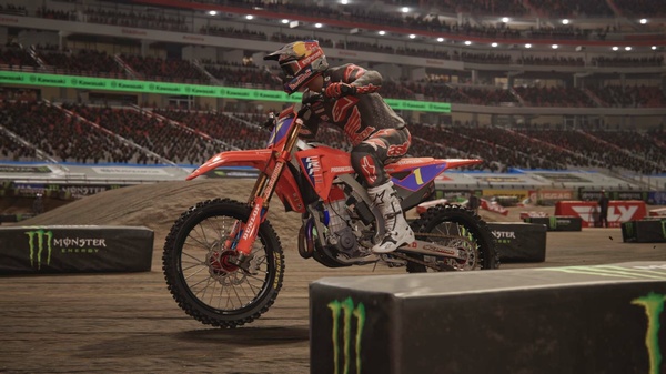 Monster Energy Supercross 25, la nuova frontiera delle moto da cross di Milestone – Recensione PS5