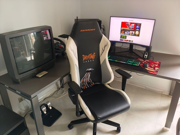 DXRacer Drifting, comfort ed ergonomia progettati per durare nel tempo 