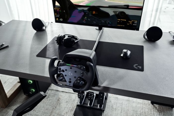 Logitech G - Nuovi prodotti Sim Racing e l
