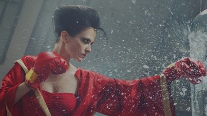 Eva Green posa per Campari