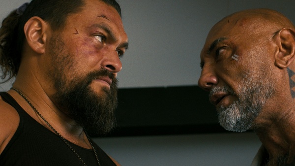 Fratelli demolitori: Momoa e Bautista in un