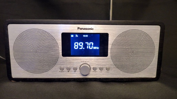 Panasonic RF-D40 - Prova della radio digitale e analogica