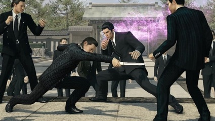 Kazuma Kiryu combatte in immagini