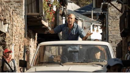 Buen Camino, recensione: questo Natale anche Checco Zalone e diventato piu buono, purtroppo