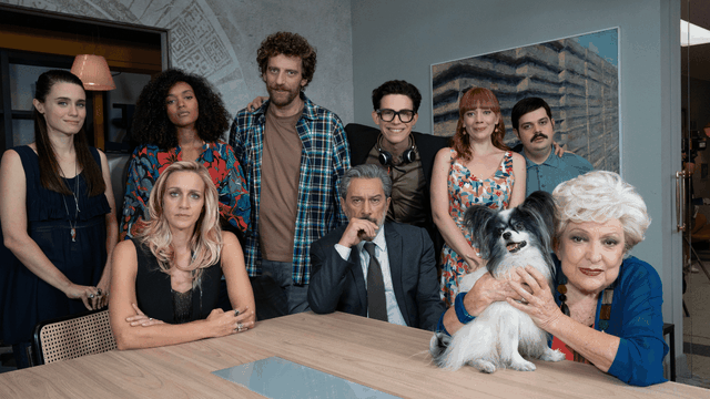 Call My Agent  Italia 2 recensione più italiana nei pregi ma soprattutto nei difetti