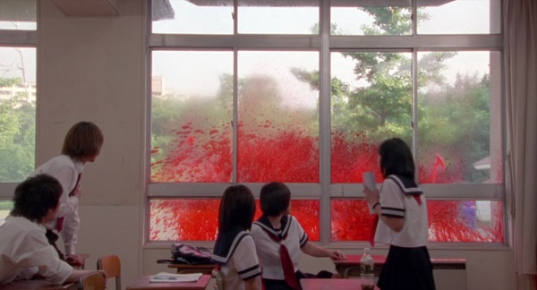 Suicide Club: il j-horror che ha fatto scuola 