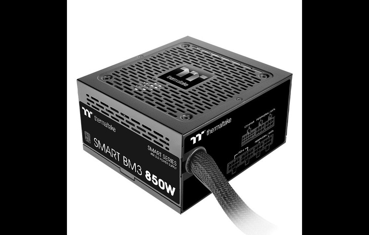 Thermaltake  Serie Smart BM3 Bronze con standard ATX 30