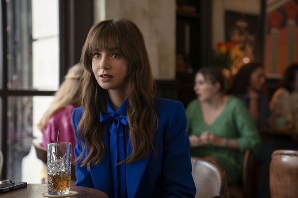 Emily in Paris: un addio che sembra più un arrivederci