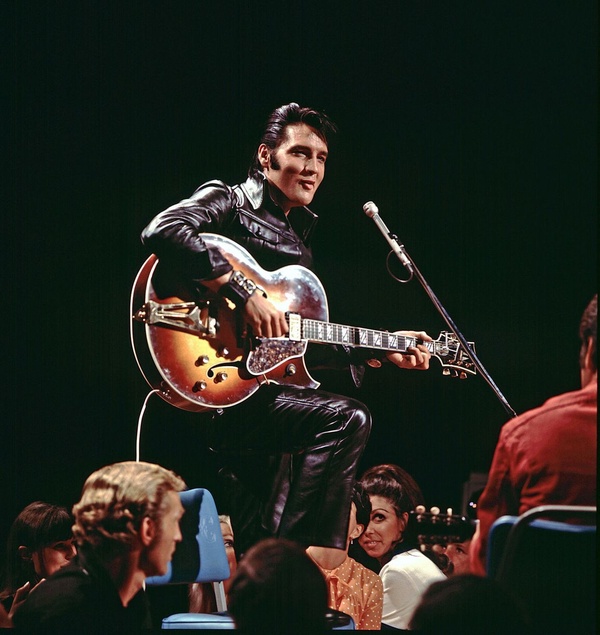 Epic - Elvis Presley in concert: il mito rivive in 4K