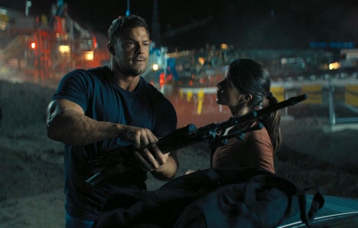 Alan Ritchson Navy SEAL nel film bellico prodotto da Stallone