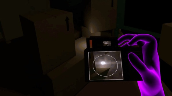 Ghost Cam, recensione di un horror liminale a colpi di Polaroid