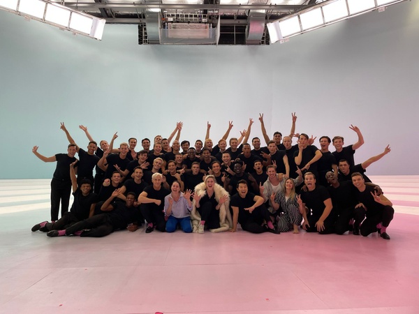 Sul set con Margot Robbie e Ryan Gosling: intervista a Davide Albonetti, Ken ballerino in Barbie 