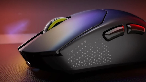 Corsair Sabre v2 Pro Ultralight Wireless - Nuovo gaming mouse