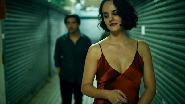 Emmanuelle: il remake erotico e a corto di passione
