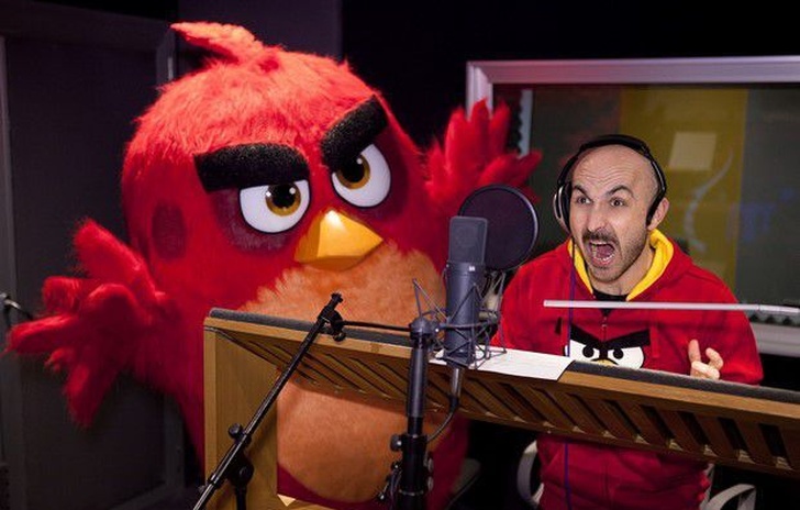 Il nuovo trailer di Angry Birds parla con le voci di Maccio Capatonda e Alessandro Cattelan