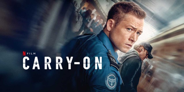 La recensione di Carry-On, il thriller di Netflix con Taron Egerton e Jason Bateman