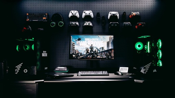 Corsair lancia la Call of Duty: Warzone Collection