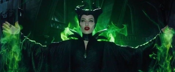 Festa e sfilate a tema per l'anteprima di Maleficent