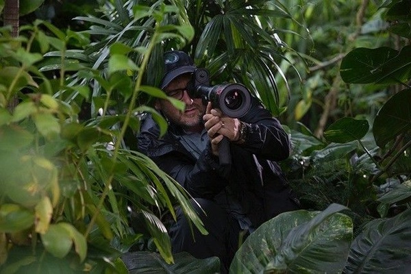 Colin Trevorrow ci invita al cinema in una clip esclusiva!