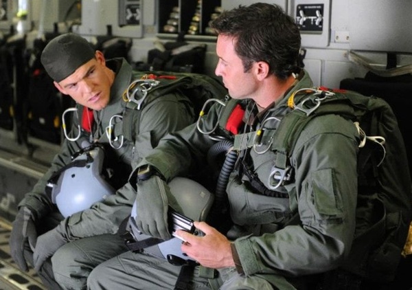 Alan Ritchson Navy SEAL nel film bellico prodotto da Stallone