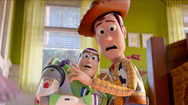 Toy Story 5 - Nel trailer il digitale contro l'analogico