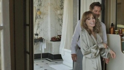 Il teaser trailer italiano di By the Sea di e con Angelina Jolie