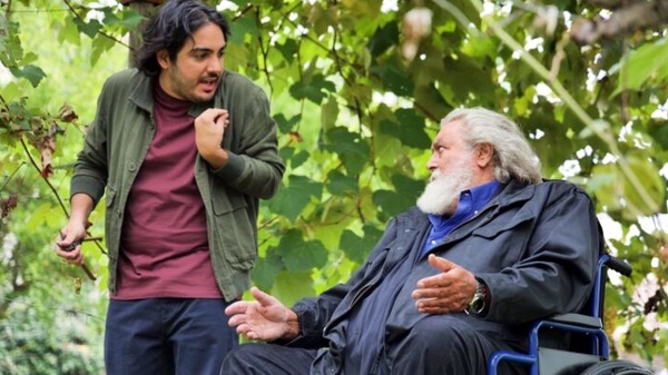 Esprimi un desiderio, la recensione - In RSA c'e poco da ridere