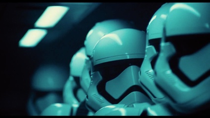 Ufficiale:120 milioni di dollari nel primo giorno di proiezione, record assoluto per Star Wars Episodio VII