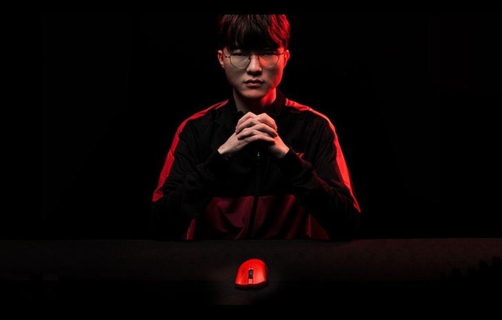 Razer Due nuovi mouse della famiglia Deathadder