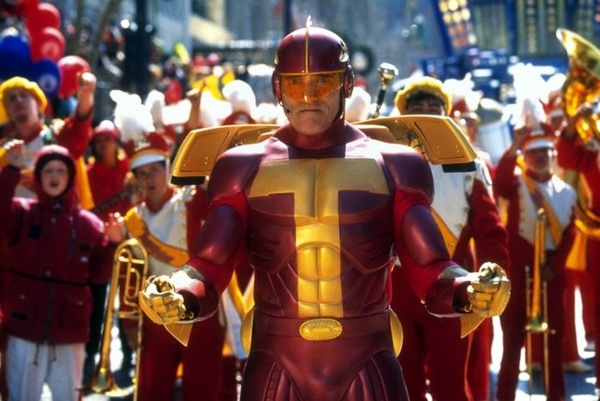 The man with the bag - Nuova avventura natalizia per Schwarzy