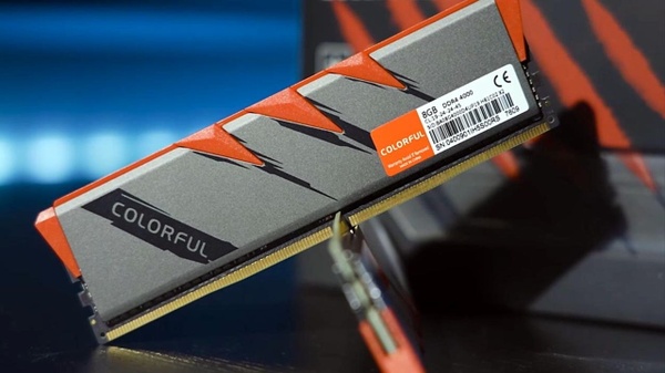 Colorful - Memorie gaming Battle-Axe Redline DDR5 e DDR4