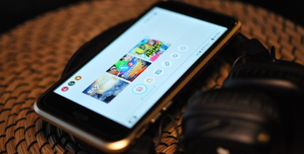 La chat vocale con la app Nintendo? Solo con lo smartphone sbloccato