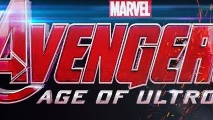 Occhio di Falco e Joss Whedon in questa foto dal set