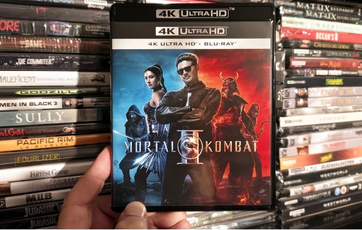 Mortal Kombat II 4K Una pioggia di botte e fatality