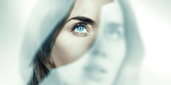 Disclosure Day recensione: Spielberg torna agli alieni e firma un thriller sci-fi da non perdere