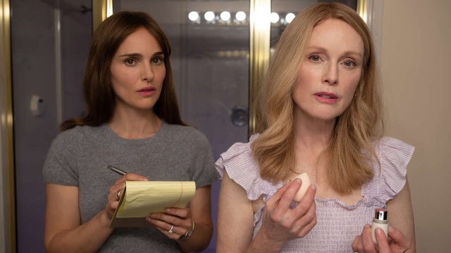 May December recensione Portman e Moore sono vere serpi per Todd Haynes
