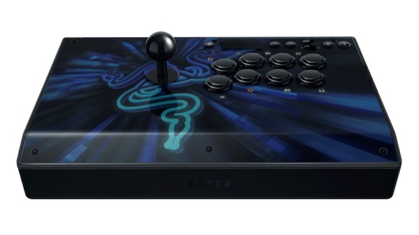 Il Razer Panthera EVO e finalmente disponibile