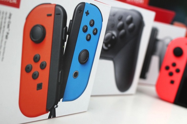 Lo sfasamento del Joy-Con di sinistra? Un errore di progettazione